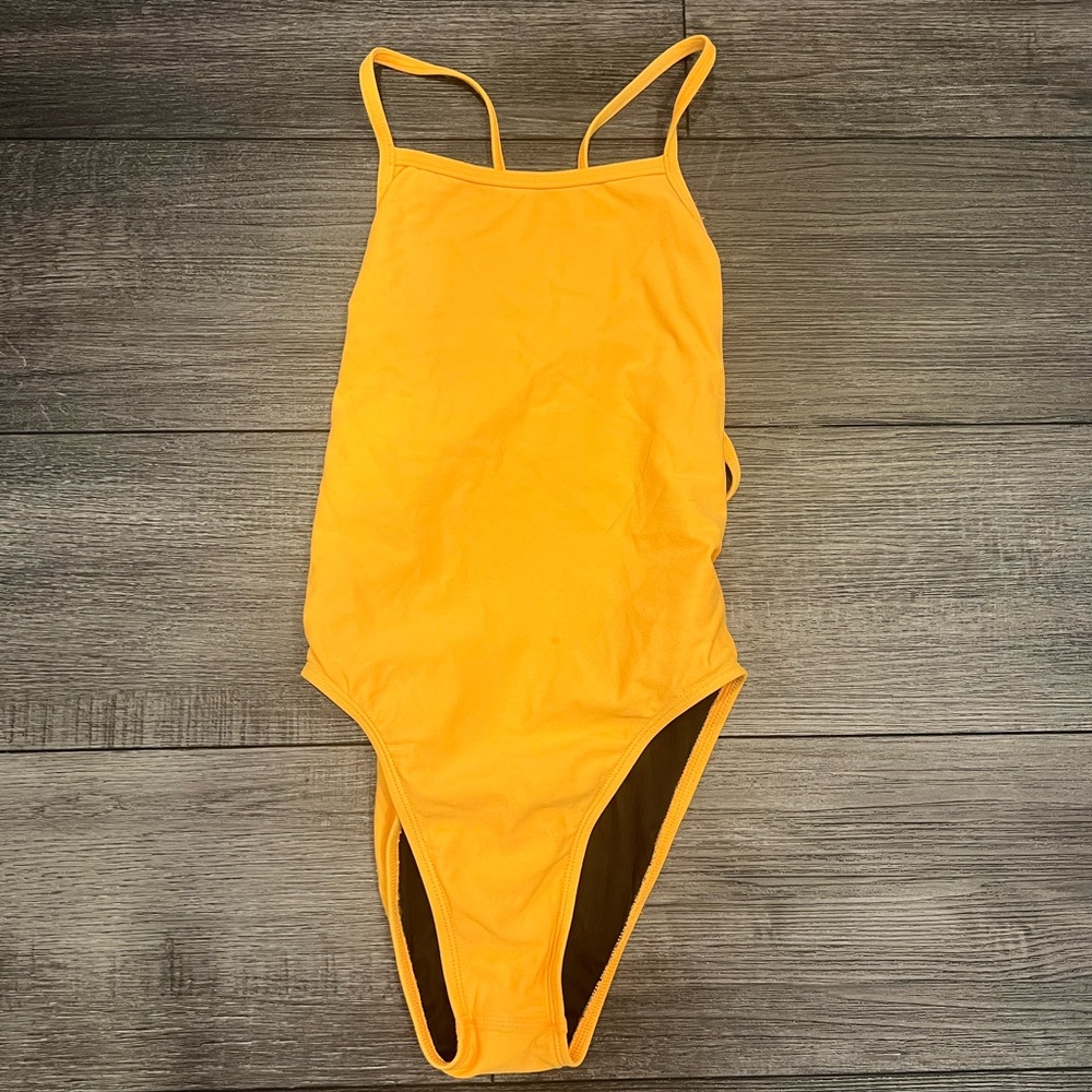 Jolyn Perry Style Oneise